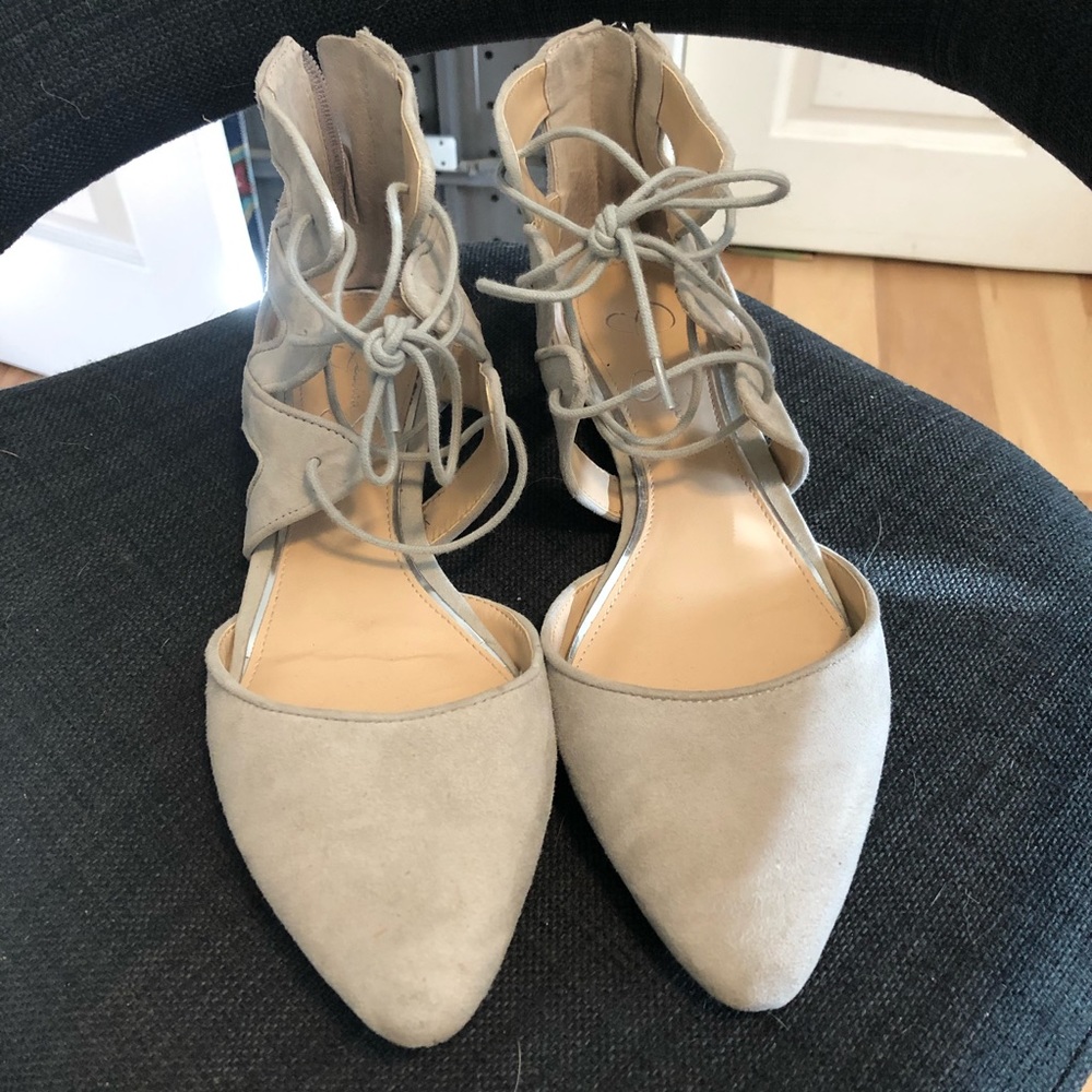 Ankle tie flats